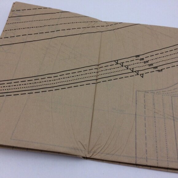 Know Me Womens Top and Pants Sewing Pattern ME2005 Uncut Aaronica Cole 16W-26W - Picture 9 of 9